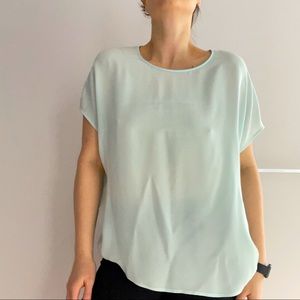 VINCE Baby Blue Silk & Linen sleeveless shell top